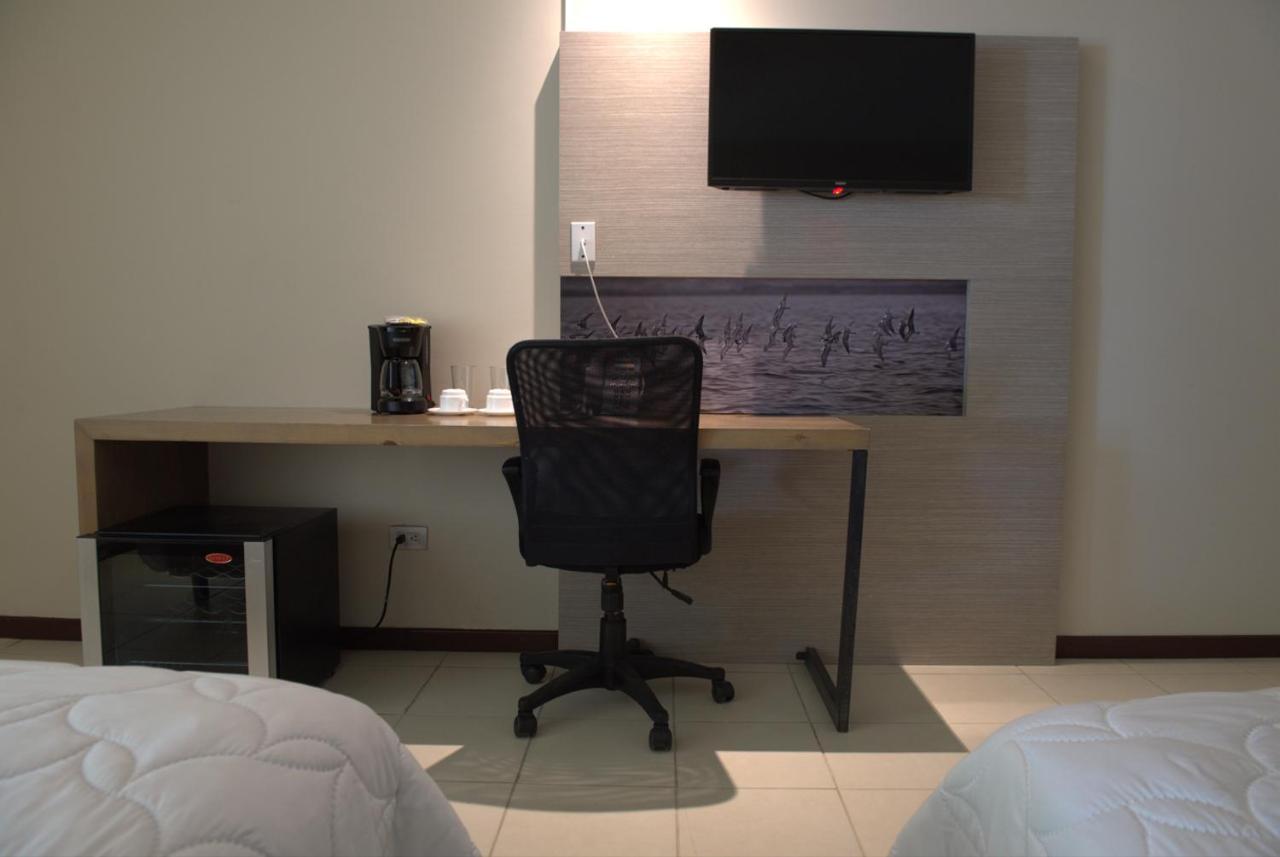 Puerto Azul Hotel Puntarenas Ngoại thất bức ảnh