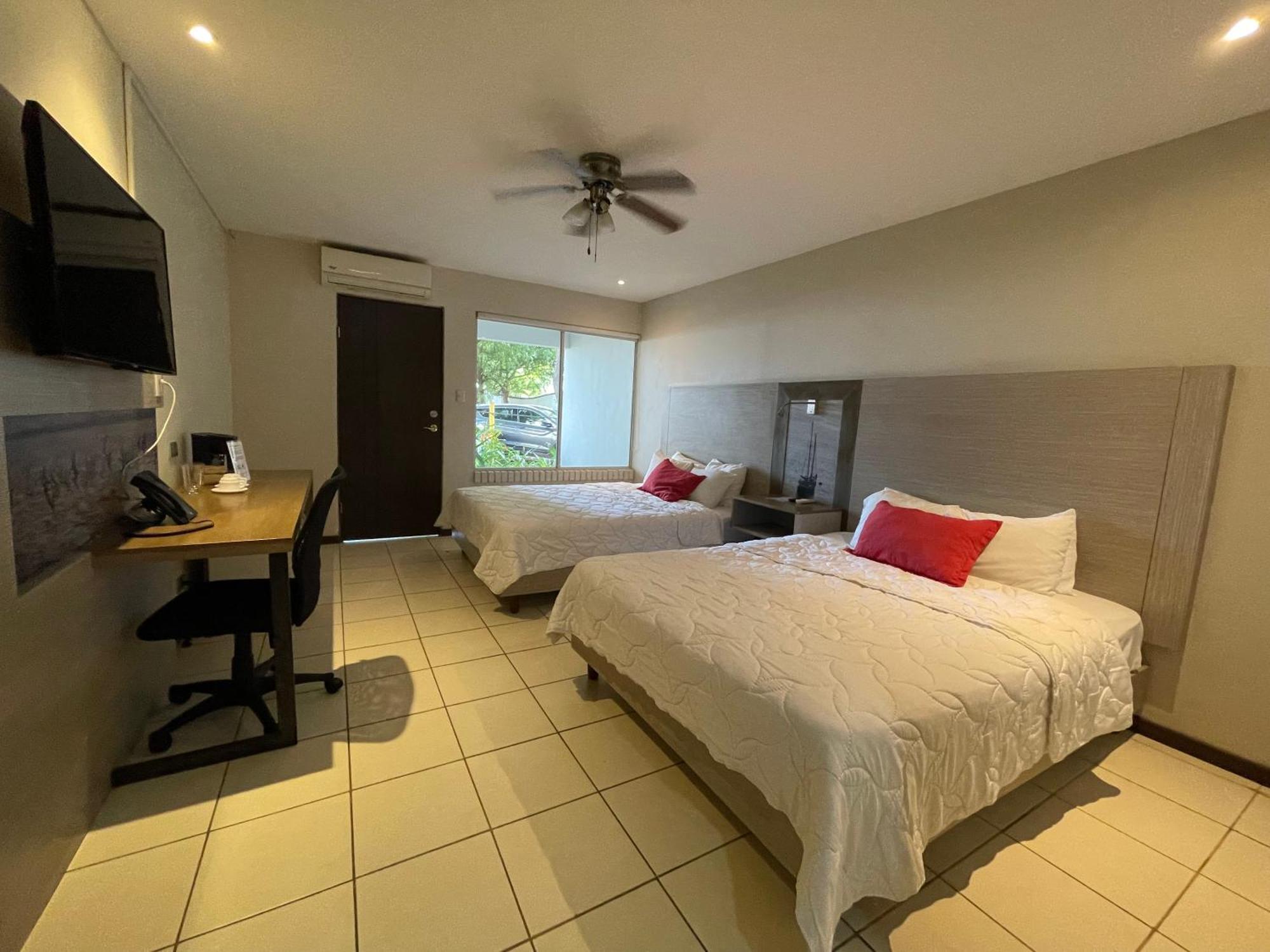 Puerto Azul Hotel Puntarenas Ngoại thất bức ảnh